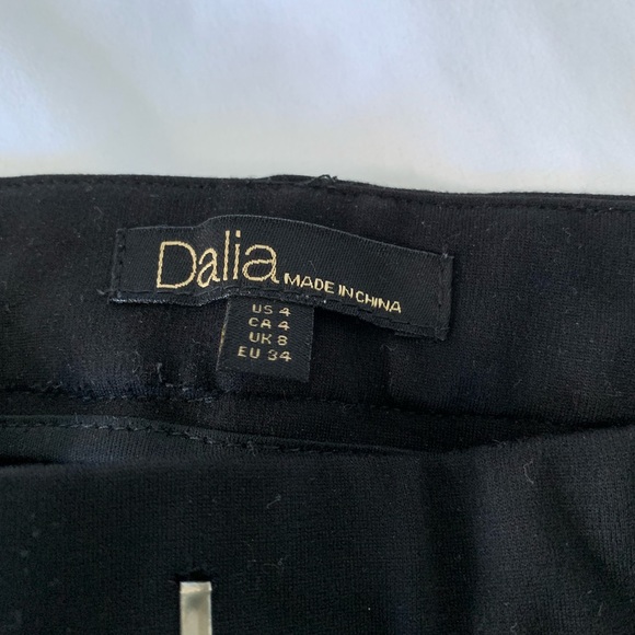 Dress pants - Picture 2 of 2